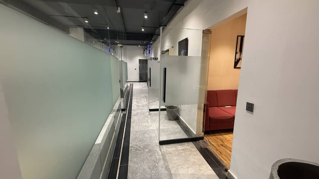 3000 Fully Furnished Office For Rent 34