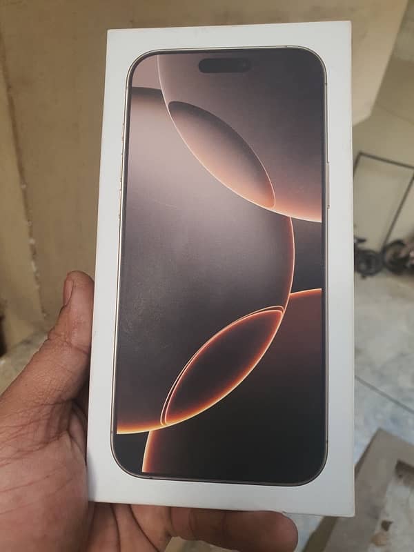 Iphone 16 Pro Max 256GB Desert Titanium Non PTA 8