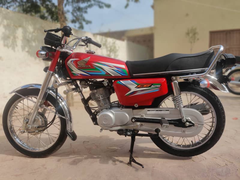 Honda CG 125 2023 Model 2