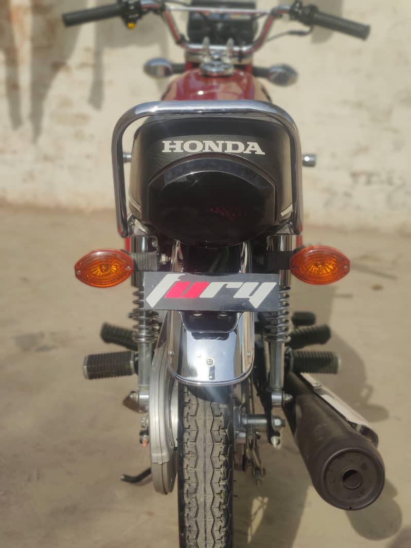 Honda CG 125 2023 Model 5