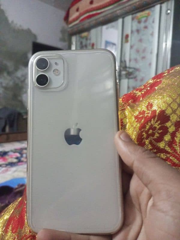 iphone 11 brand new condition 0