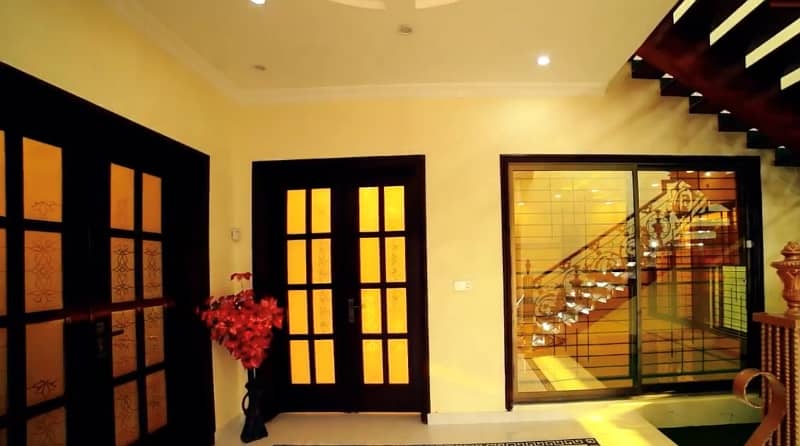 One Kanal Beautiful Full House For Rent In Secter C Bahria Town Lahore 3