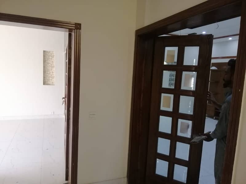 Ten Marla Beautiful House For Rent Near Imtiaz Store And Eiffel Tower In Sector E Bahria Town Lahore 8