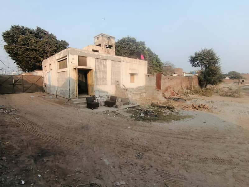 197 Marla Commercial Plot Is Available For Sale On Bosan Road Mehmood Kot Metro Station Multan 11