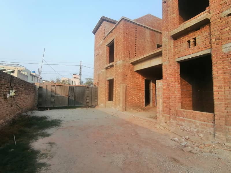 197 Marla Commercial Plot Is Available For Sale On Bosan Road Mehmood Kot Metro Station Multan 16