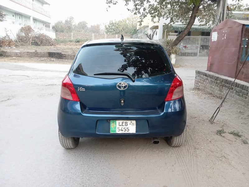 Toyota Vitz 2005 F 1.0 for sale 2