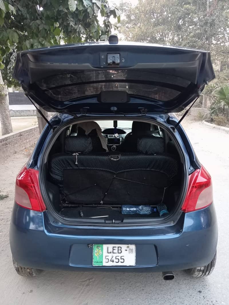 Toyota Vitz 2005 F 1.0 for sale 4