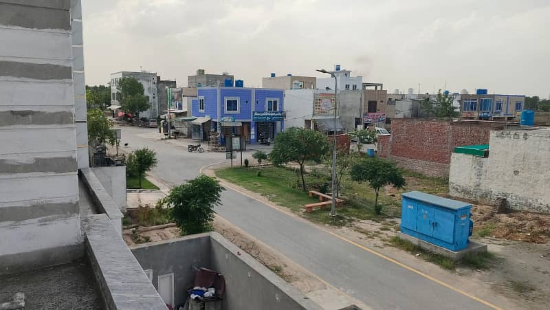 10 Marla Double Storey House Available In Lahore Motorway City 1