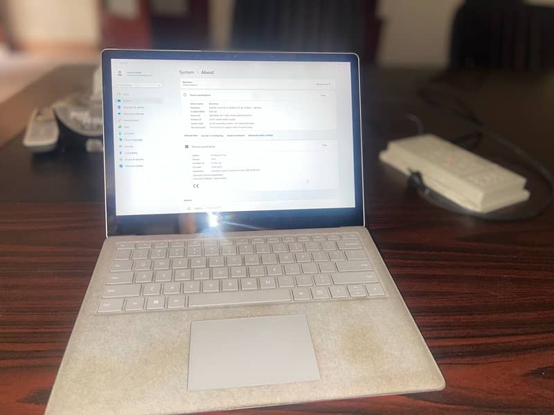 Surface laptop 2 1