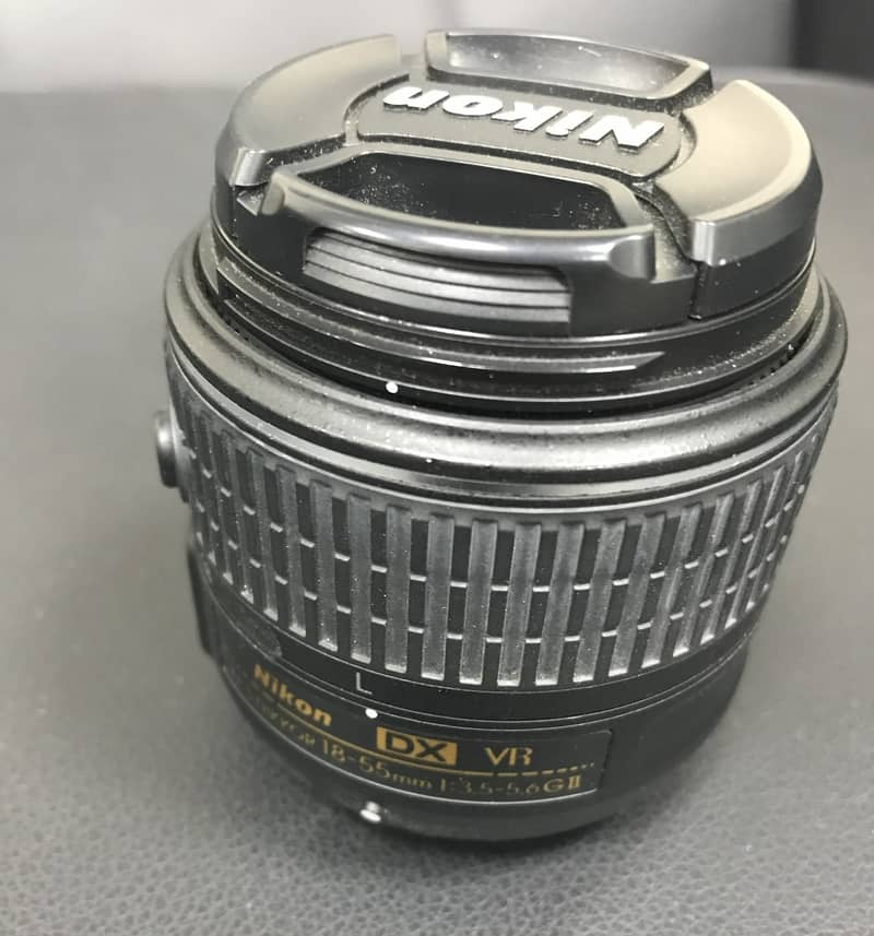 NIKON Camera LENS 1