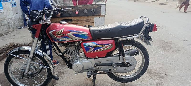 Honda 125CG 3