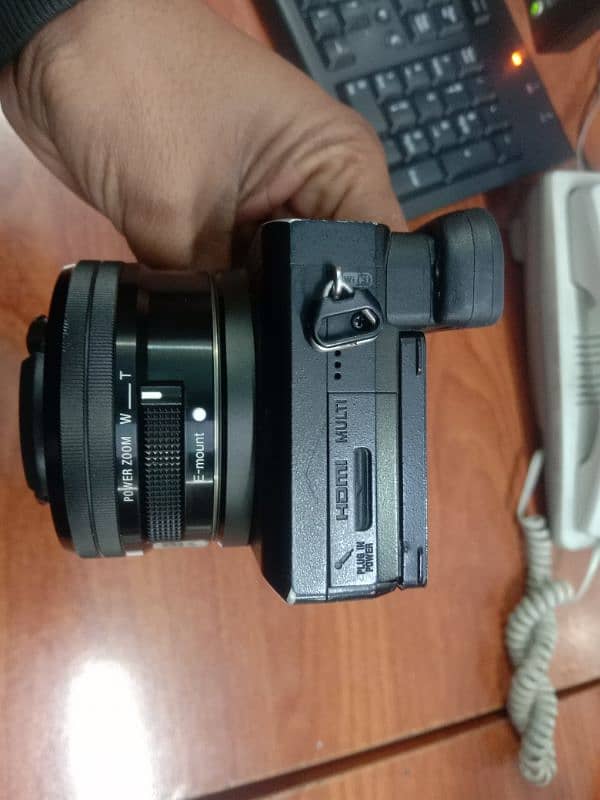 Sony 6500 body with kit lens 16x50 6