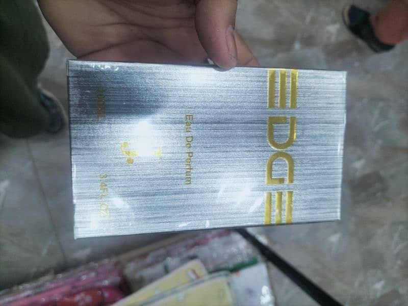 DIRHAM . DIRHAM OUD . WASIM AKRAM . J. EDGE. J. Exclusive. J. khumar. J. tareekh 3