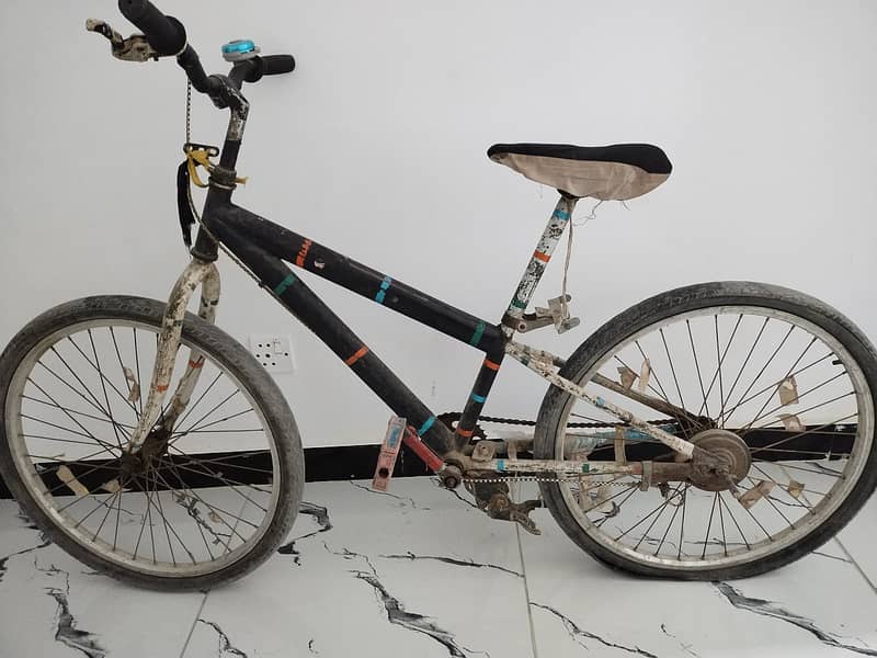 Bicycle for Sale (Please Read Complete AD ) 0