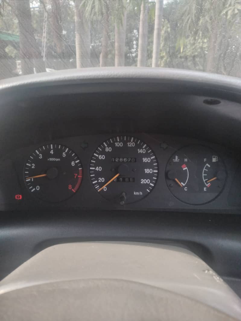 Suzuki Baleno 2004 10