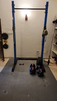 Homegym Squat rack solid build