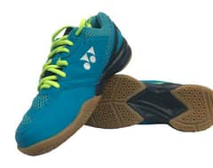 YONEX shoes (size 41, 7no)