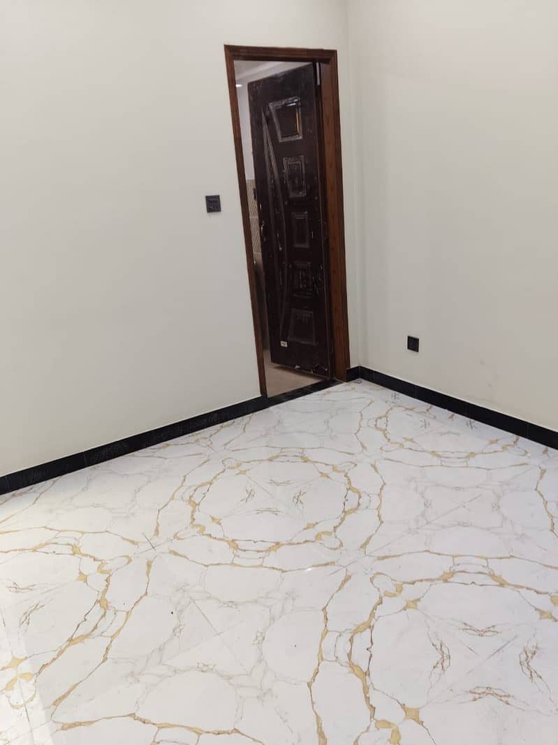 Prime Location Al Haram Garden House For sale Sized 5 Marla 1