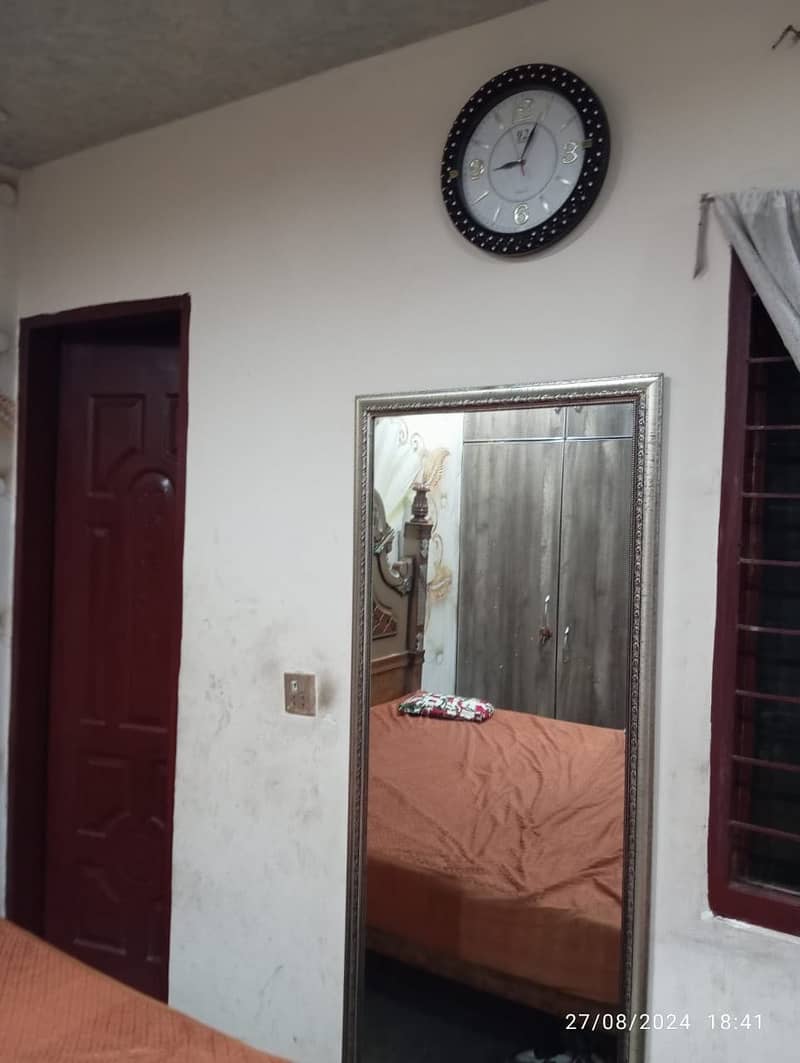 Prime Location A Centrally Located House Is Available For Sale In Khaliq Nagar 15