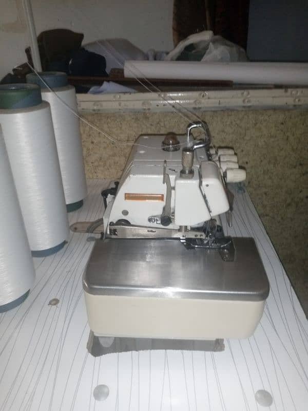 overlock machine 2