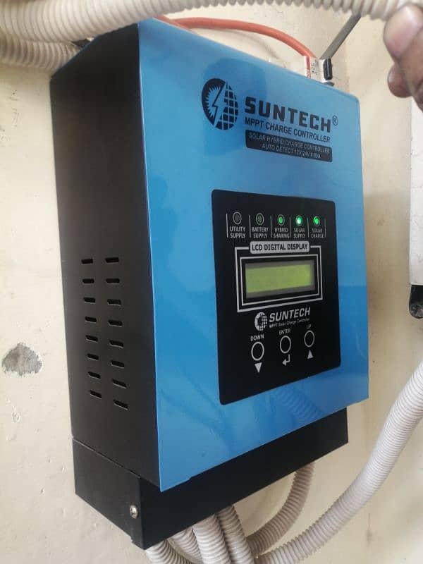 mppt 80a+inverter 2500 wat 3