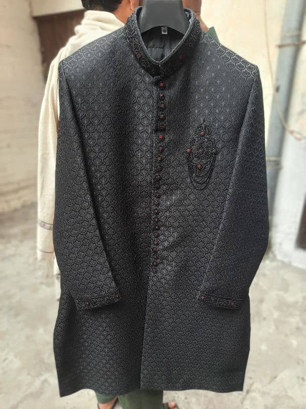 Sherwani, Kuala, khusa 2