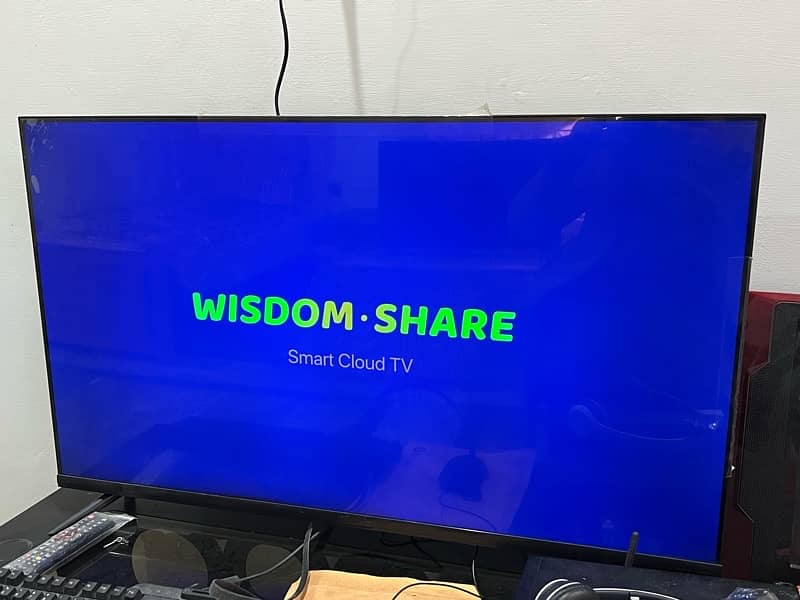 Smart LED 43inch complete box 1