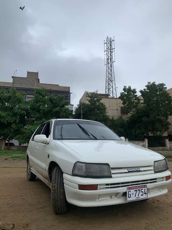 Daihatsu Charade 1988 0