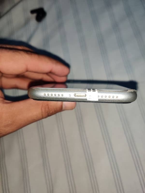 Iphone 11 PTA Approved 0