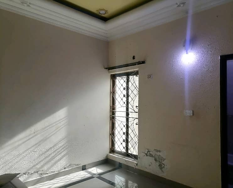 Spacious Upper Portion Is Available For rent In Ideal Location Of Johar Town 0