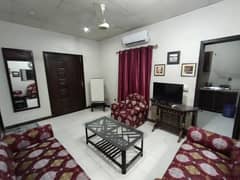 10 Marla corner House For Sale In umer Block Allama Iqbal town