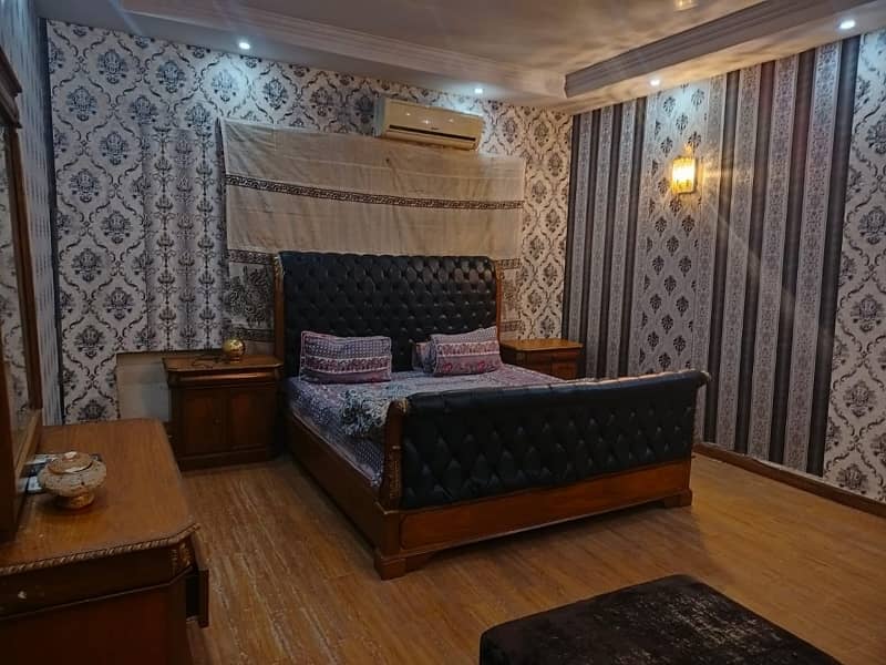 10 Marla corner House For Sale In umer Block Allama Iqbal town 16