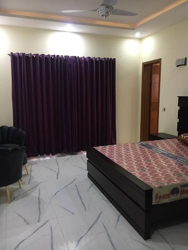 10 Marla Corner House For Sale In Allama Iqbal Town 13