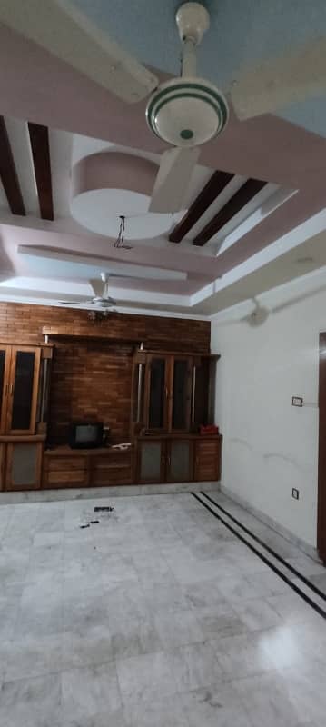 1 Kanal Upper Portion For Rent In Allama Iqbal Town 4