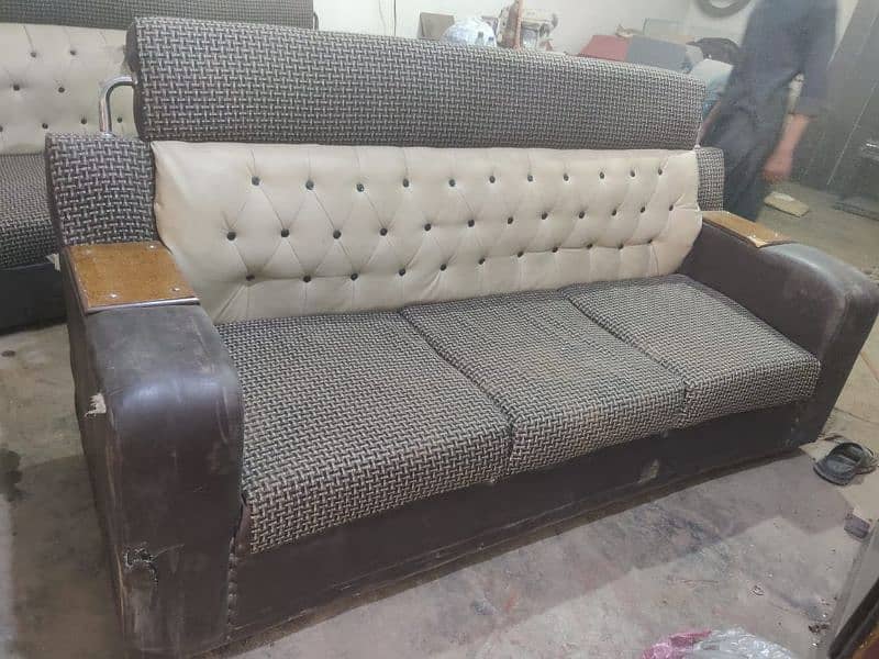 sofa set molty foam best quality 2