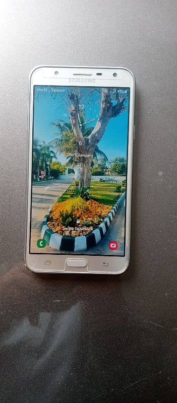 Samsung j7 core 0