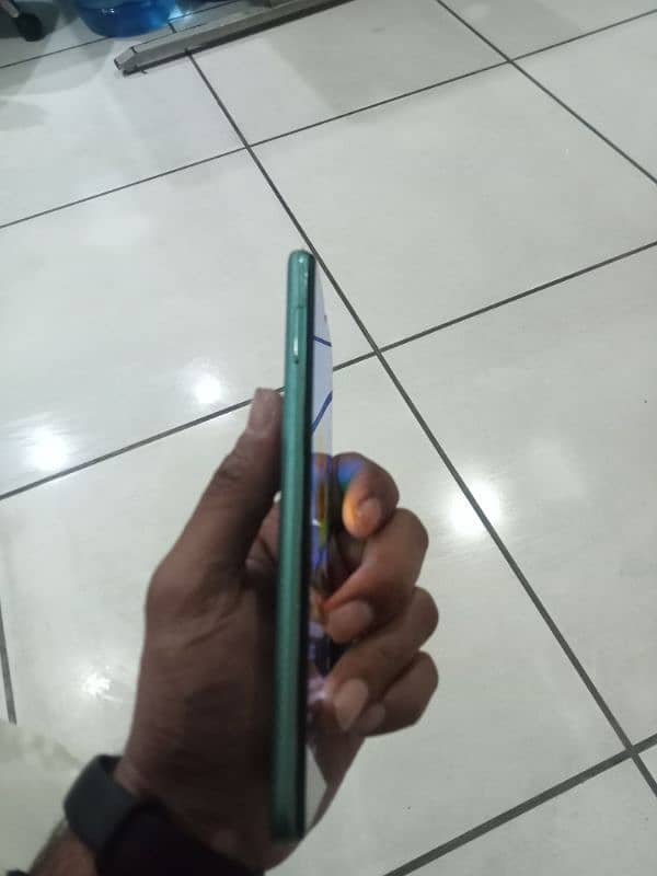 infinx hot 12 i phone ok hi lush condition sab tarha se ok hi 4.64 3