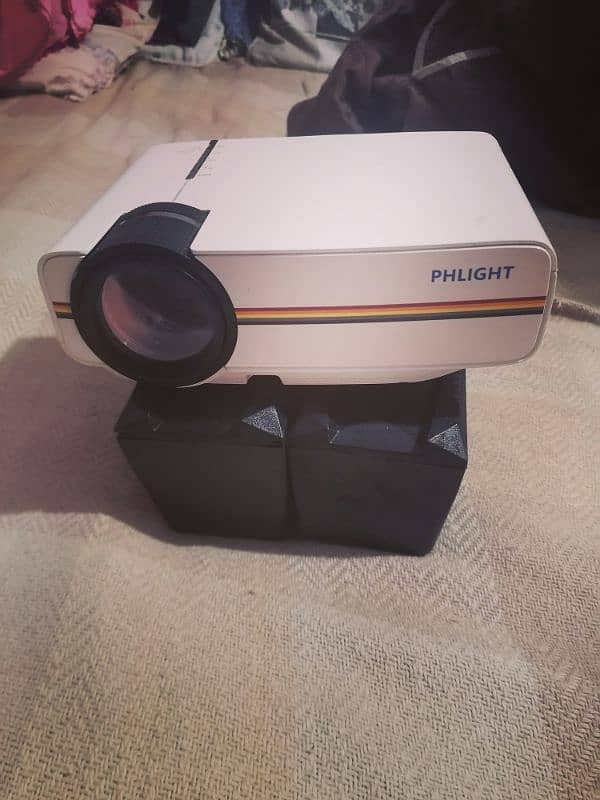 Plight projector model no yg400 5