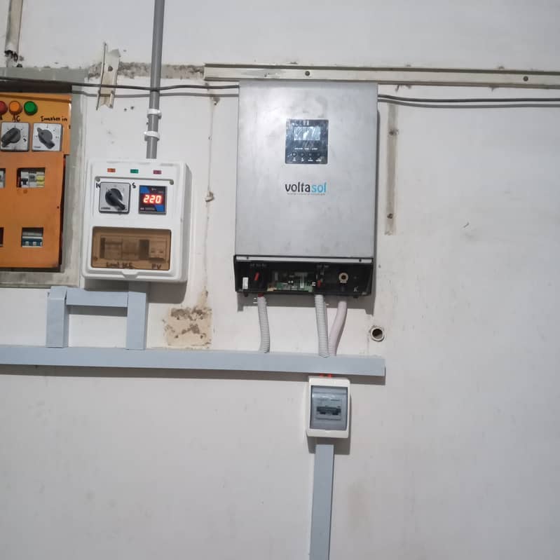 Voltasol Korean 5kvA brand solar hybird inverter 0