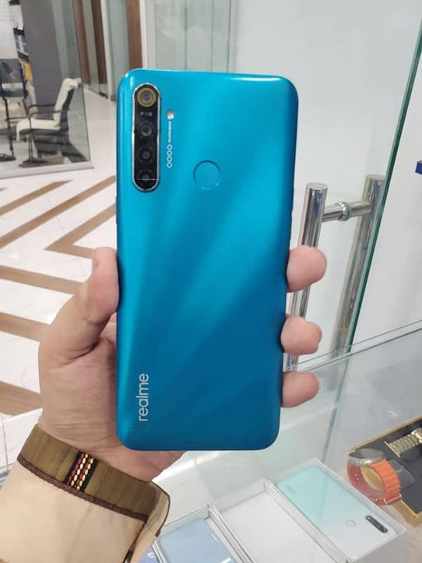 Realme 5i 4 64 1