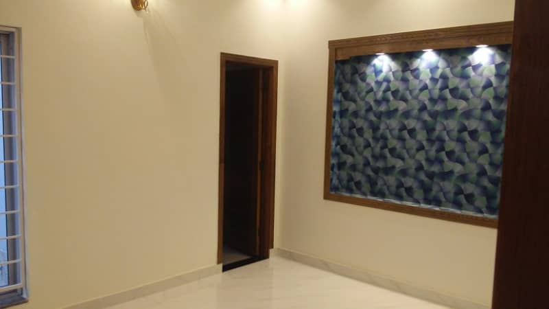 5 MARLA BRAND NEW HOUSE FOR SALE IN SECTOR D BAHRIA TOWN LAHORE 7