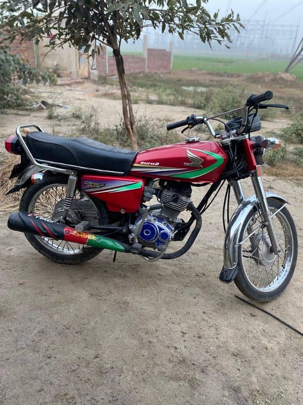 Honda 125 Sirf Intrusted log rabta kry 0