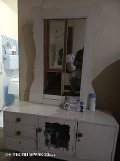 Excellent condition Dressing Table