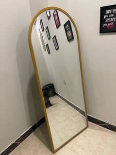 standing mirror