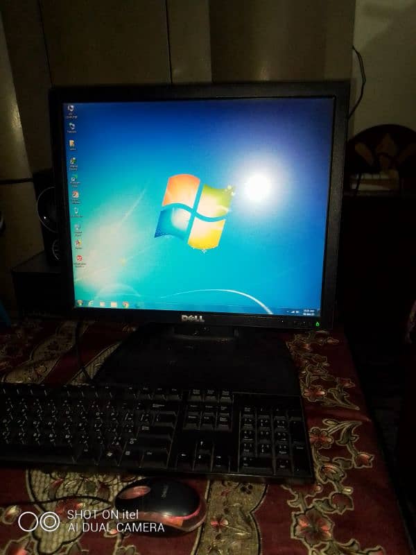 Dell Gaming PC and New LCD Mouse keyboard 0