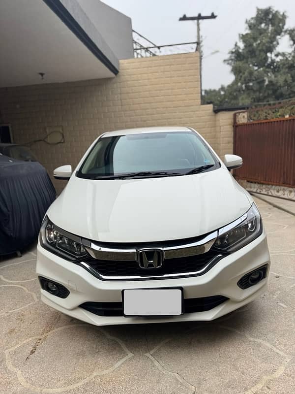 Honda City 1.5L Aspire CVT White 2022 Model B2B in Original Paint 0