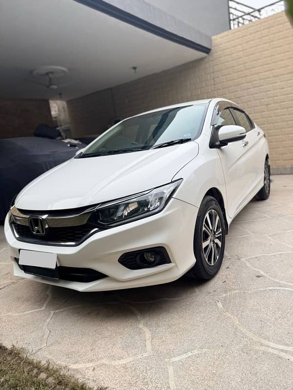 Honda City 1.5L Aspire CVT White 2022 Model B2B in Original Paint 1