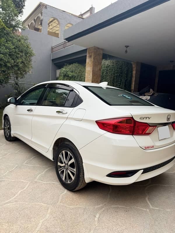 Honda City 1.5L Aspire CVT White 2022 Model B2B in Original Paint 2