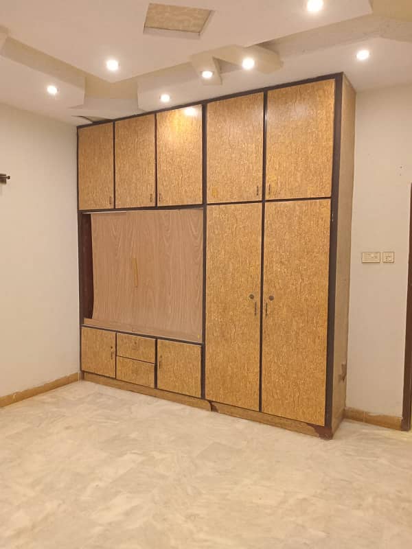 1st Floor West Open 240Yards Portion For Sale In Gulshan Block 1 1