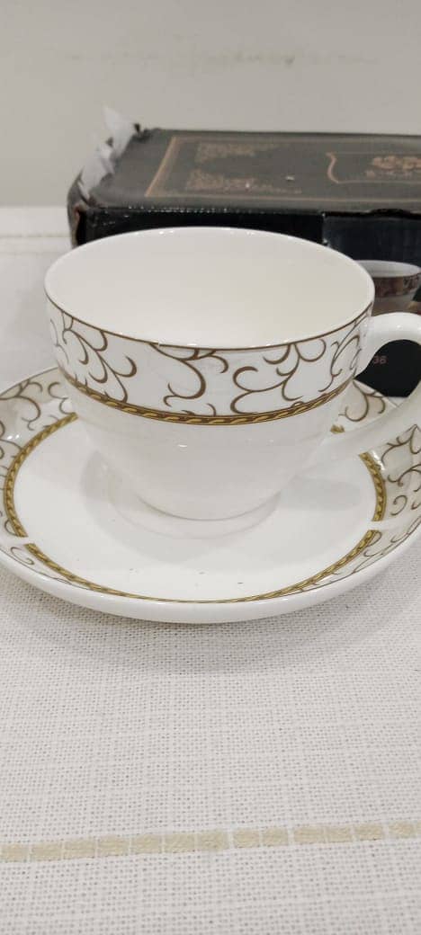 12 pieces Bon China cup & Saucer 2